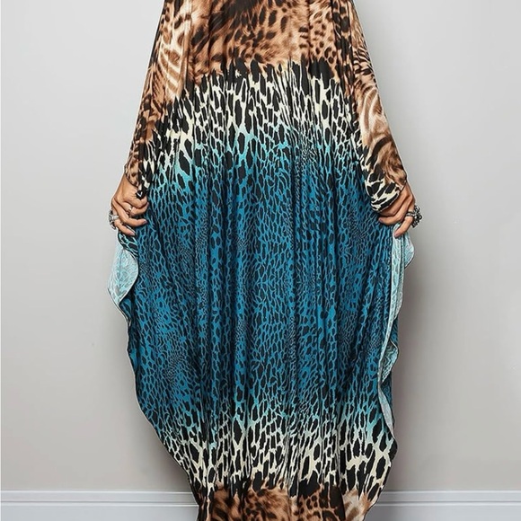 TikTok Viral Leopard and Teal Kaftan Dress - Picture 2 of 3